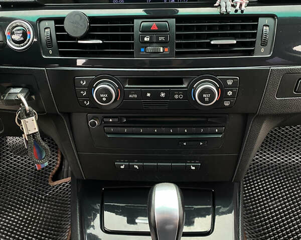 Черный БМВ 3 Серия, объемом двигателя 2 л и пробегом 419 тыс. км за 9900 $, фото 11 на Automoto.ua