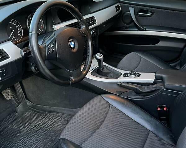 Черный БМВ 3 Серия, объемом двигателя 2 л и пробегом 266 тыс. км за 6750 $, фото 10 на Automoto.ua