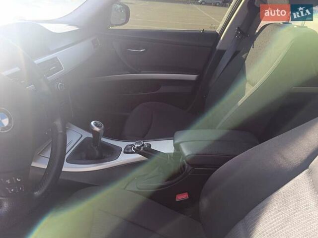 Черный БМВ 3 Серия, объемом двигателя 0 л и пробегом 200 тыс. км за 6500 $, фото 4 на Automoto.ua