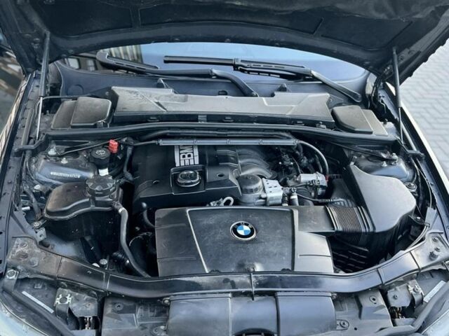 Чорний БМВ 3 Серія, об'ємом двигуна 2 л та пробігом 235 тис. км за 6500 $, фото 6 на Automoto.ua