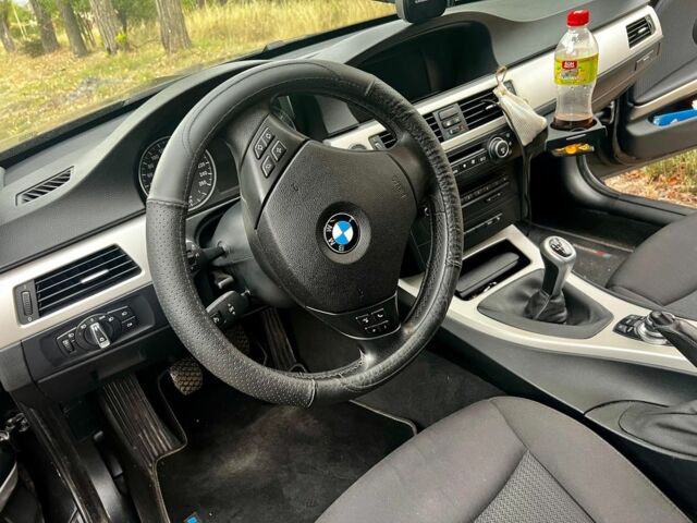 Чорний БМВ 3 Серія, об'ємом двигуна 2 л та пробігом 208 тис. км за 5100 $, фото 5 на Automoto.ua