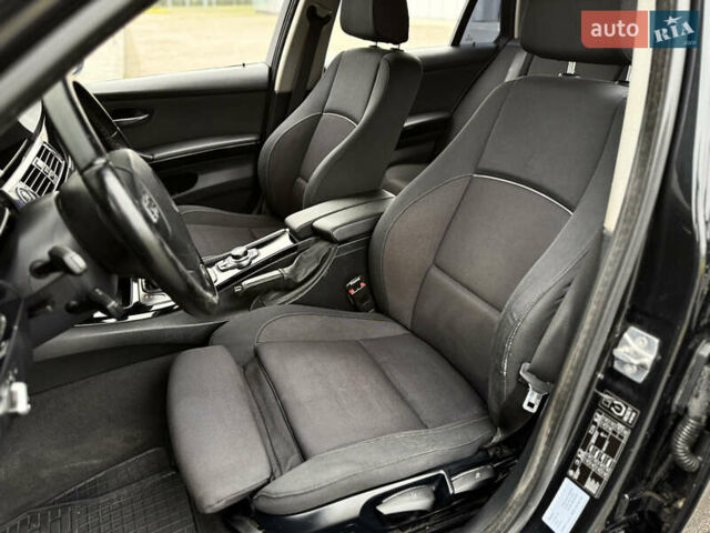 Черный БМВ 3 Серия, объемом двигателя 2 л и пробегом 382 тыс. км за 8000 $, фото 5 на Automoto.ua