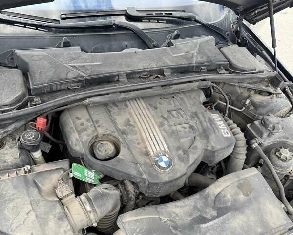 Черный БМВ 3 Серия, объемом двигателя 2 л и пробегом 400 тыс. км за 9800 $, фото 7 на Automoto.ua