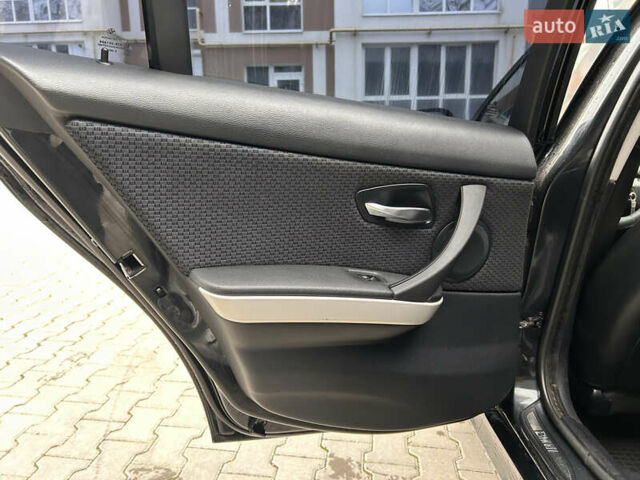 Чорний БМВ 3 Серія, об'ємом двигуна 2 л та пробігом 270 тис. км за 7700 $, фото 14 на Automoto.ua