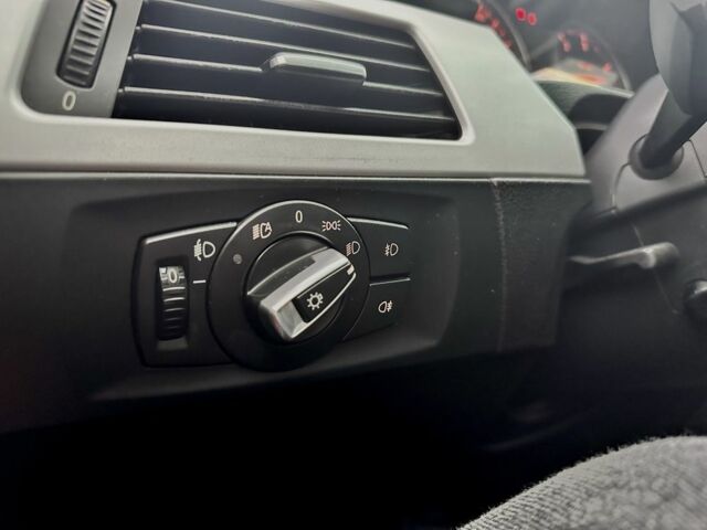 Черный БМВ 3 Серия, объемом двигателя 2 л и пробегом 365 тыс. км за 7999 $, фото 11 на Automoto.ua