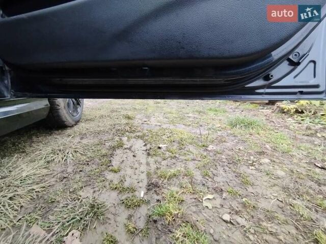 Черный БМВ 3 Серия, объемом двигателя 2 л и пробегом 308 тыс. км за 8499 $, фото 7 на Automoto.ua