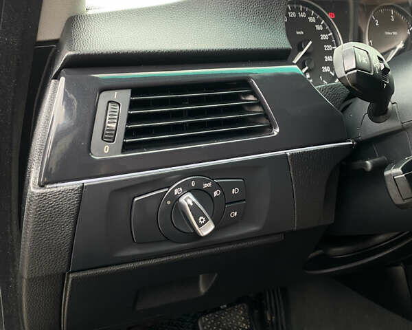 Черный БМВ 3 Серия, объемом двигателя 2 л и пробегом 419 тыс. км за 9900 $, фото 9 на Automoto.ua