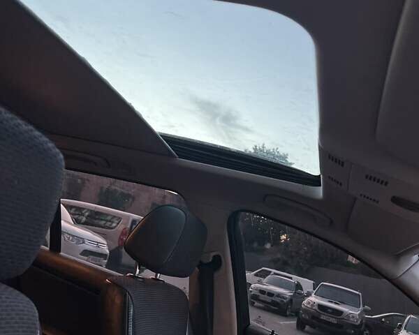 Черный БМВ 3 Серия, объемом двигателя 2 л и пробегом 266 тыс. км за 6450 $, фото 16 на Automoto.ua