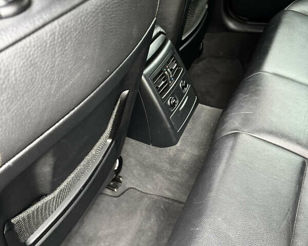 Чорний БМВ 3 Серія, об'ємом двигуна 2 л та пробігом 255 тис. км за 9900 $, фото 12 на Automoto.ua