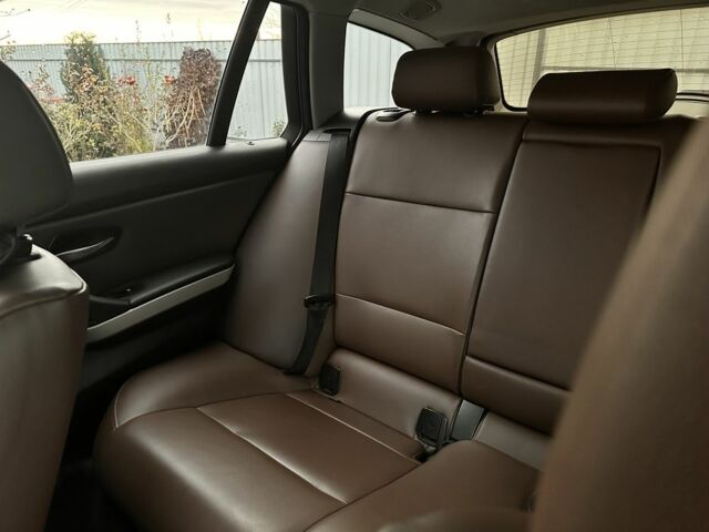 Черный БМВ 3 Серия, объемом двигателя 2 л и пробегом 365 тыс. км за 7999 $, фото 7 на Automoto.ua