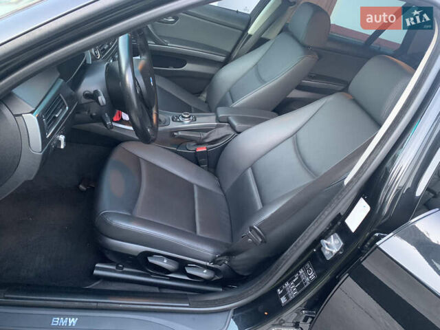 Черный БМВ 3 Серия, объемом двигателя 2 л и пробегом 341 тыс. км за 9500 $, фото 21 на Automoto.ua