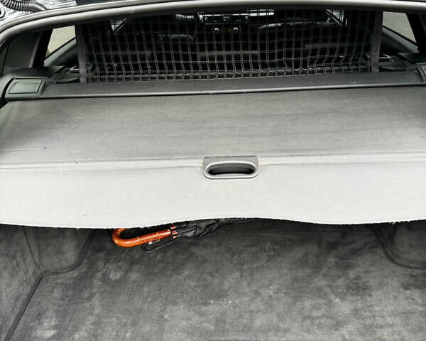 Чорний БМВ 3 Серія, об'ємом двигуна 2 л та пробігом 255 тис. км за 9900 $, фото 5 на Automoto.ua