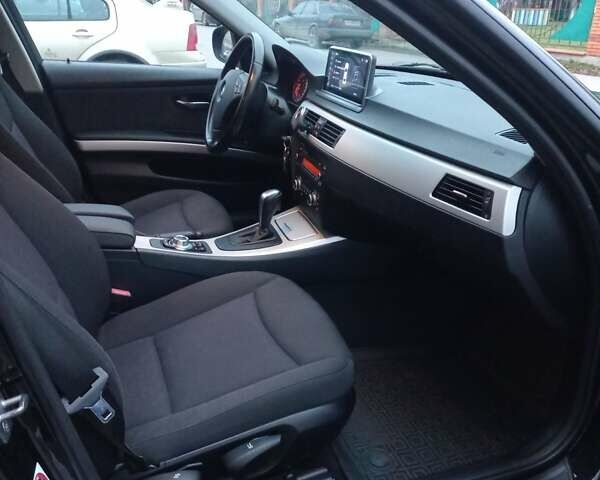 Черный БМВ 3 Серия, объемом двигателя 2 л и пробегом 217 тыс. км за 8800 $, фото 13 на Automoto.ua