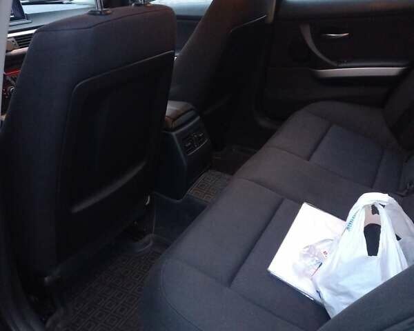 Черный БМВ 3 Серия, объемом двигателя 2 л и пробегом 217 тыс. км за 8800 $, фото 25 на Automoto.ua