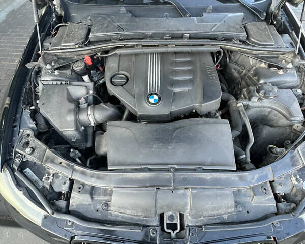 Черный БМВ 3 Серия, объемом двигателя 2 л и пробегом 280 тыс. км за 7500 $, фото 4 на Automoto.ua