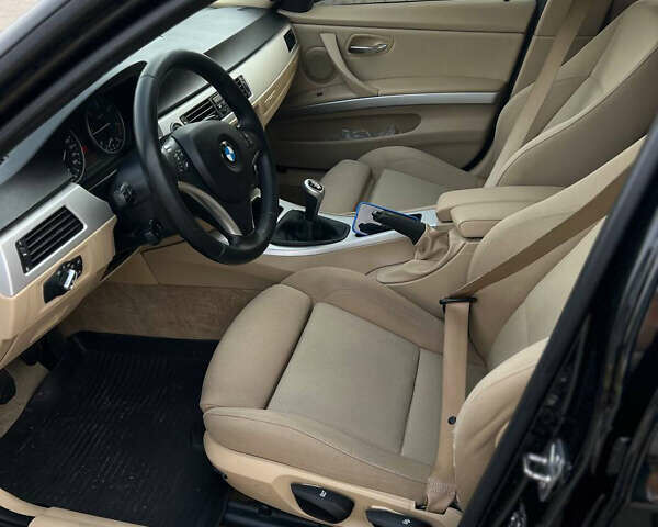 Чорний БМВ 3 Серія, об'ємом двигуна 2 л та пробігом 257 тис. км за 8500 $, фото 9 на Automoto.ua