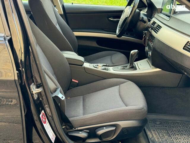 Черный БМВ 3 Серия, объемом двигателя 2 л и пробегом 215 тыс. км за 9040 $, фото 23 на Automoto.ua