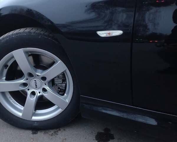 Черный БМВ 3 Серия, объемом двигателя 2 л и пробегом 217 тыс. км за 8800 $, фото 40 на Automoto.ua