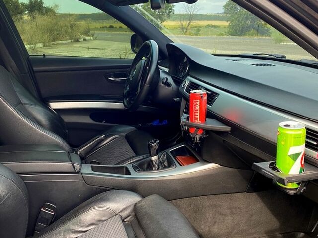 Черный БМВ 3 Серия, объемом двигателя 2 л и пробегом 225 тыс. км за 7200 $, фото 6 на Automoto.ua