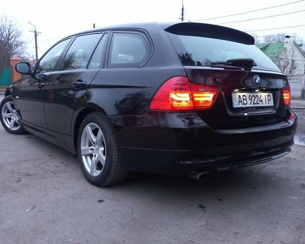Черный БМВ 3 Серия, объемом двигателя 2 л и пробегом 217 тыс. км за 8800 $, фото 24 на Automoto.ua