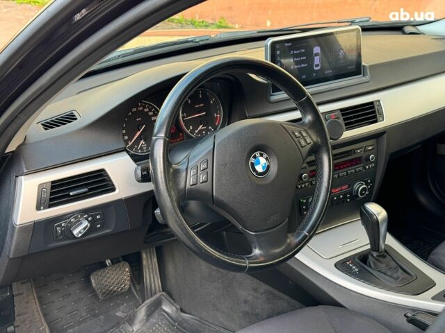 Черный БМВ 3 Серия, объемом двигателя 2 л и пробегом 215 тыс. км за 9040 $, фото 17 на Automoto.ua