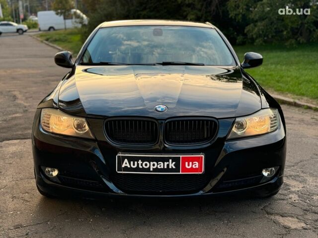 Черный БМВ 3 Серия, объемом двигателя 2 л и пробегом 215 тыс. км за 9040 $, фото 1 на Automoto.ua