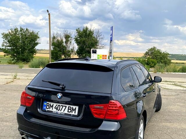 Черный БМВ 3 Серия, объемом двигателя 2 л и пробегом 225 тыс. км за 7200 $, фото 3 на Automoto.ua