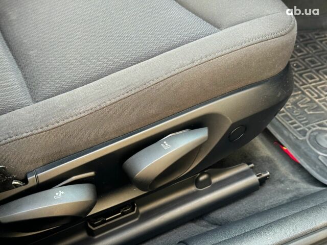 Черный БМВ 3 Серия, объемом двигателя 2 л и пробегом 215 тыс. км за 9040 $, фото 24 на Automoto.ua