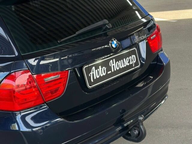 Черный БМВ 3 Серия, объемом двигателя 0 л и пробегом 351 тыс. км за 7600 $, фото 5 на Automoto.ua