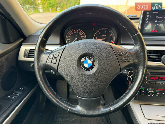 Черный БМВ 3 Серия, объемом двигателя 2 л и пробегом 215 тыс. км за 9040 $, фото 27 на Automoto.ua