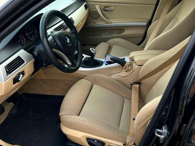 Черный БМВ 3 Серия, объемом двигателя 2 л и пробегом 257 тыс. км за 8400 $, фото 8 на Automoto.ua