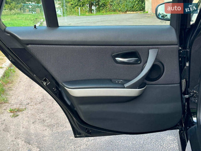 Черный БМВ 3 Серия, объемом двигателя 2 л и пробегом 215 тыс. км за 9040 $, фото 18 на Automoto.ua