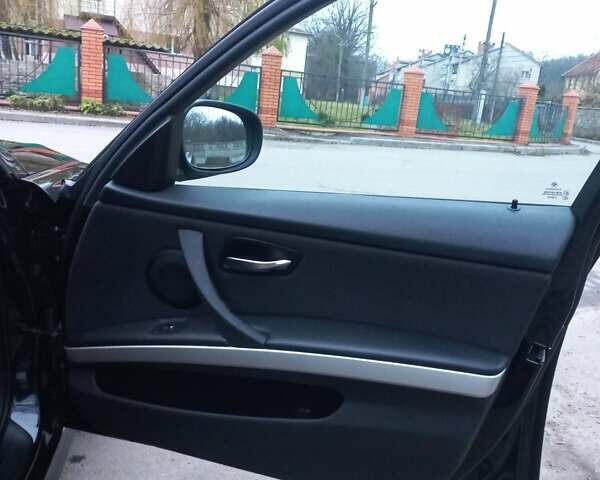 Черный БМВ 3 Серия, объемом двигателя 2 л и пробегом 217 тыс. км за 8800 $, фото 17 на Automoto.ua