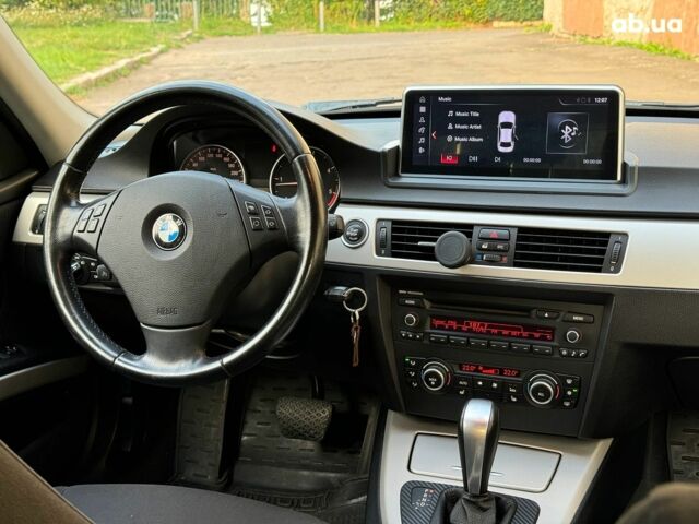 Черный БМВ 3 Серия, объемом двигателя 2 л и пробегом 215 тыс. км за 9040 $, фото 25 на Automoto.ua