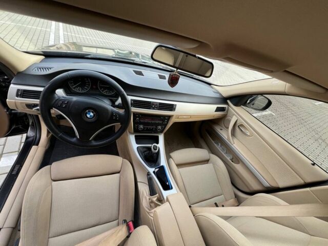 Черный БМВ 3 Серия, объемом двигателя 2 л и пробегом 257 тыс. км за 8300 $, фото 5 на Automoto.ua