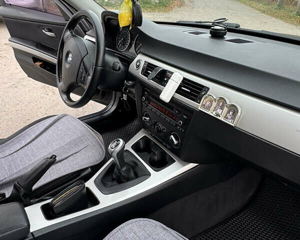 Чорний БМВ 3 Серія, об'ємом двигуна 2 л та пробігом 267 тис. км за 7999 $, фото 19 на Automoto.ua