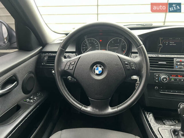 БМВ 3 Серия 2011 в Березно на Automoto.ua Черный БМВ 3 Серия, объемом двигателя 2 л и пробегом 290 тыс. км за 8000 $, фото 23 на Automoto.ua