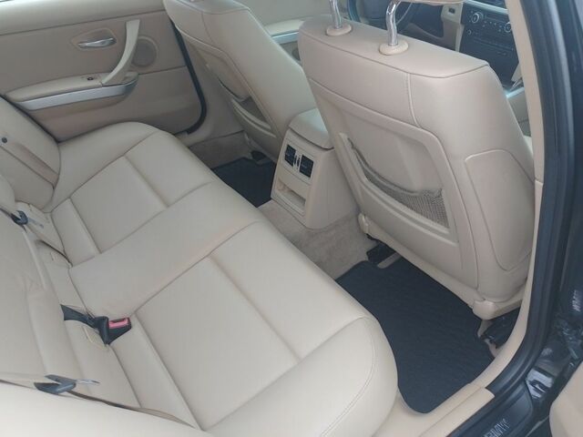 Чорний БМВ 3 Серія, об'ємом двигуна 2 л та пробігом 389 тис. км за 8299 $, фото 9 на Automoto.ua