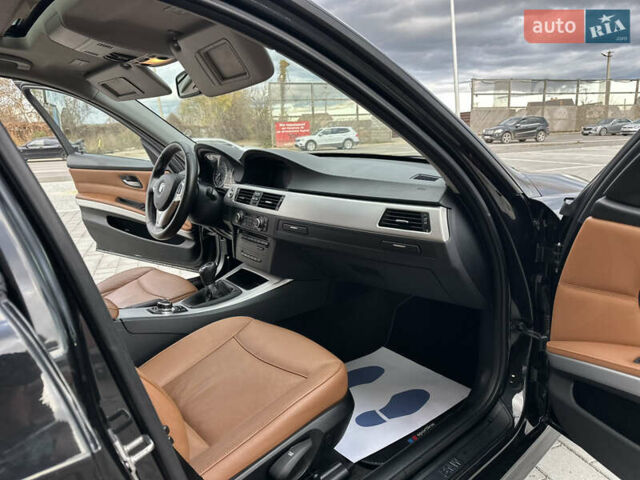 БМВ 3 Серия 2011 в Ивано-Франковске на Automoto.ua Черный БМВ 3 Серия, объемом двигателя 2 л и пробегом 269 тыс. км за 10450 $, фото 35 на Automoto.ua
