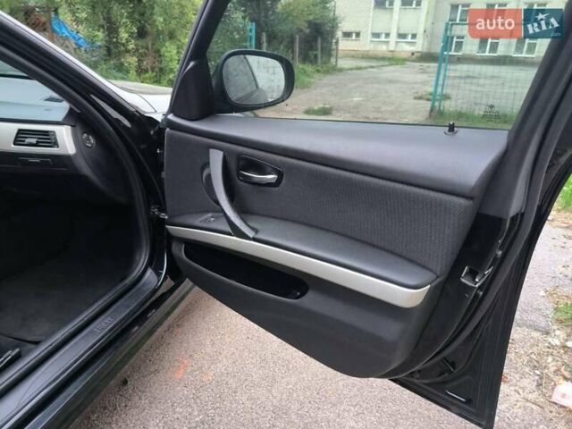 Черный БМВ 3 Серия, объемом двигателя 2 л и пробегом 268 тыс. км за 9200 $, фото 7 на Automoto.ua