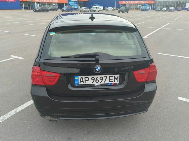 Чорний БМВ 3 Серія, об'ємом двигуна 2 л та пробігом 389 тис. км за 8299 $, фото 6 на Automoto.ua