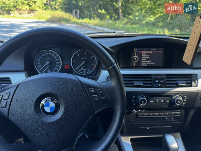 Чорний БМВ 3 Серія, об'ємом двигуна 2 л та пробігом 230 тис. км за 10000 $, фото 11 на Automoto.ua