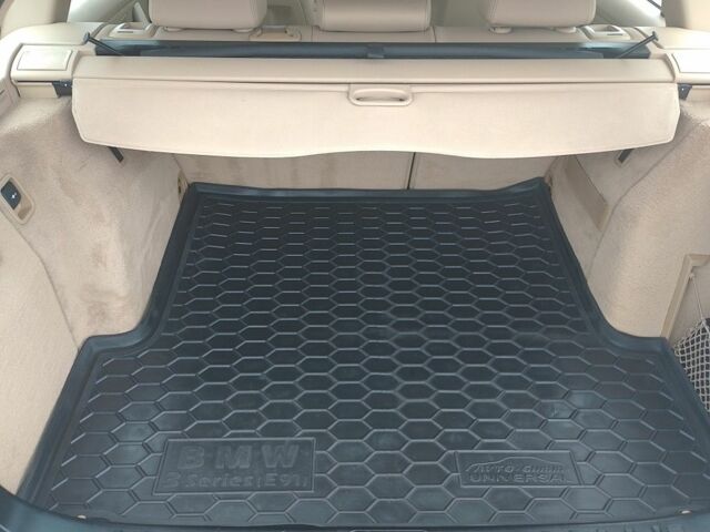 Чорний БМВ 3 Серія, об'ємом двигуна 2 л та пробігом 389 тис. км за 8299 $, фото 11 на Automoto.ua