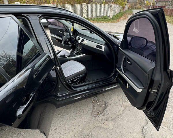 Чорний БМВ 3 Серія, об'ємом двигуна 2 л та пробігом 267 тис. км за 7999 $, фото 17 на Automoto.ua