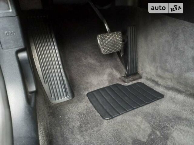 Черный БМВ 3 Серия, объемом двигателя 2 л и пробегом 250 тыс. км за 11000 $, фото 19 на Automoto.ua