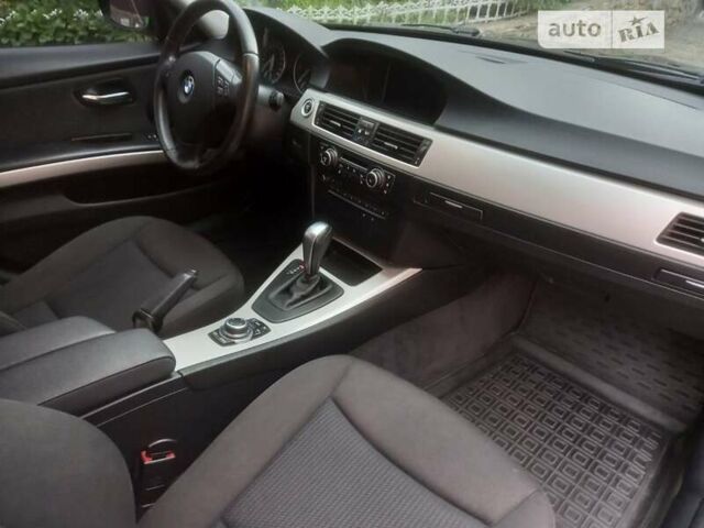 Черный БМВ 3 Серия, объемом двигателя 2 л и пробегом 250 тыс. км за 11000 $, фото 8 на Automoto.ua