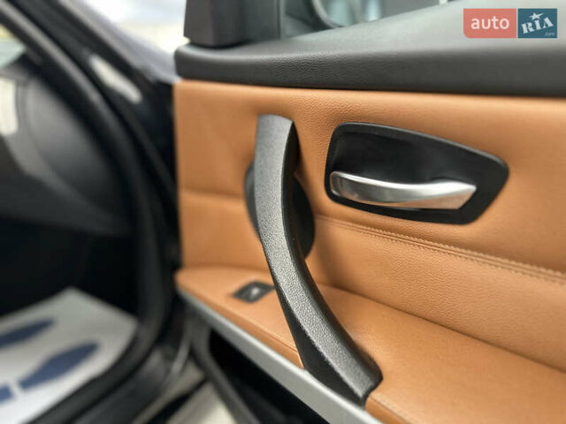 БМВ 3 Серия 2011 в Ивано-Франковске на Automoto.ua Черный БМВ 3 Серия, объемом двигателя 2 л и пробегом 269 тыс. км за 10450 $, фото 34 на Automoto.ua