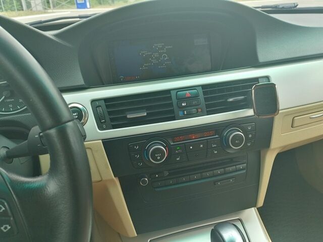 Чорний БМВ 3 Серія, об'ємом двигуна 2 л та пробігом 389 тис. км за 8299 $, фото 13 на Automoto.ua