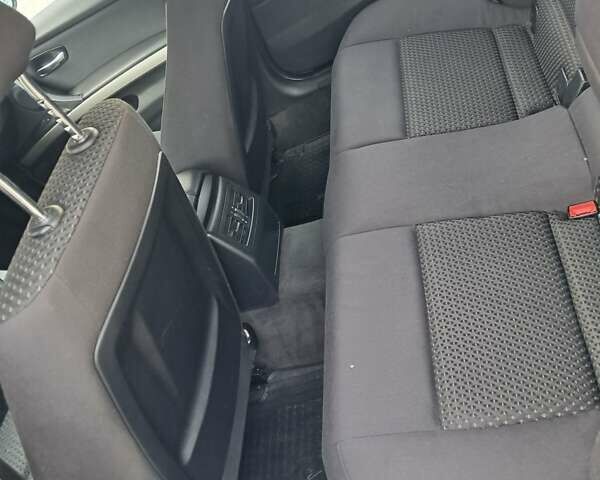 Черный БМВ 3 Серия, объемом двигателя 2 л и пробегом 195 тыс. км за 9300 $, фото 12 на Automoto.ua