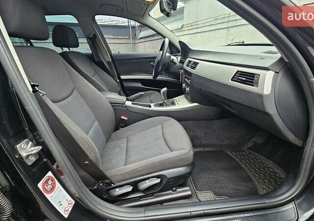 Черный БМВ 3 Серия, объемом двигателя 2 л и пробегом 380 тыс. км за 7999 $, фото 12 на Automoto.ua